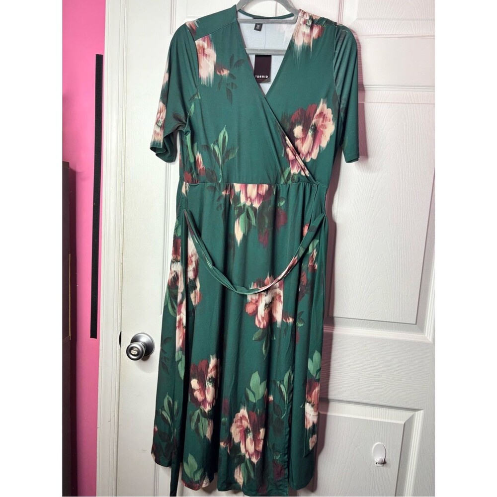 torrid Green Floral Wrap-Style Midi Dress